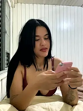 aslhey sandova online show from April 2026 01:15:01 AM