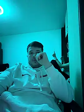 alexyemy online show from January 2026 07:05:02 PM