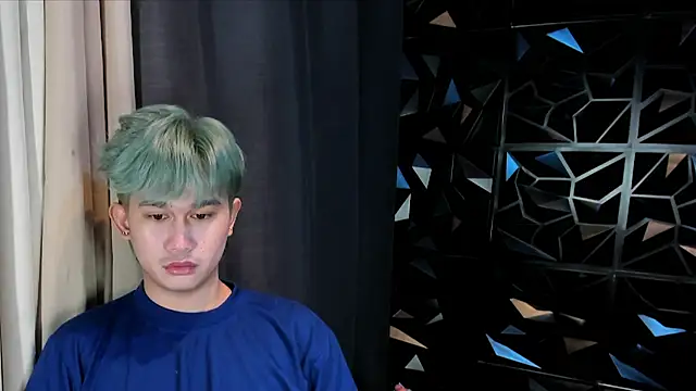 davincihugecock online show from April 2026 04:59:01 PM