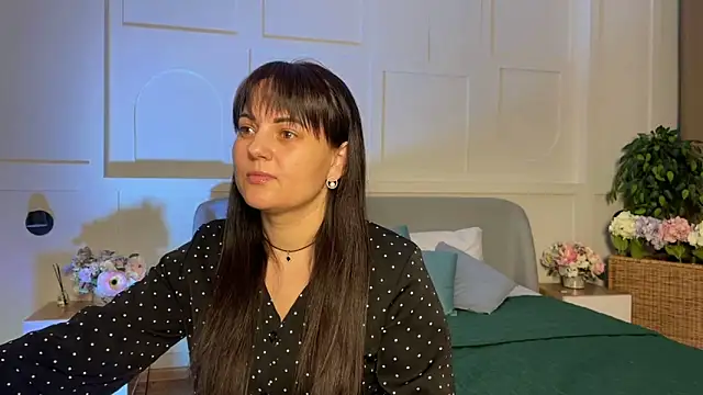  SilkyShadow  online show from February 2026 01:10:02 AM