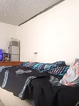 Winterslender online show from February 2026 08:21:01 AM