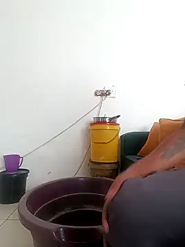 Winterslender online show from April 2026 07:39:01 AM