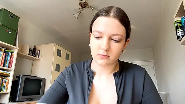 JammieMickiewicz online show from March 2026 07:47:02 AM