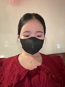 Gwen879 online show from April 2026 12:55:02 AM