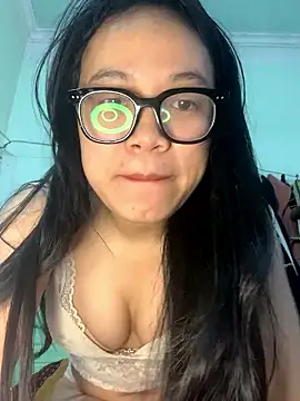 Leeeiu online show from January 2026 08:41:01 AM