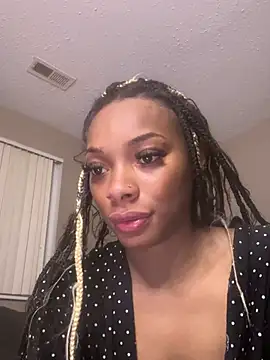 Snapshot of prettyprincess03 chatting on February 2026 08:07:02 AM prettyprincess03 online show from February 2026 08:07:02 AM