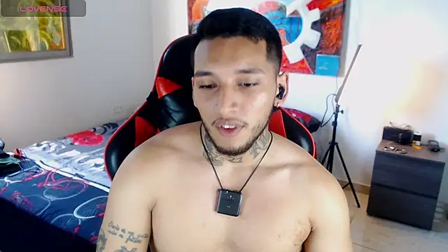 EvanVelvet online show from February 2026 09:35:02 PM