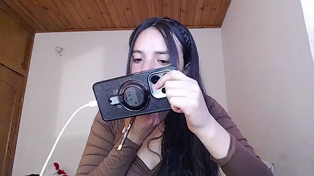Shanel Lozano online show from May 2026 04:03:02 PM