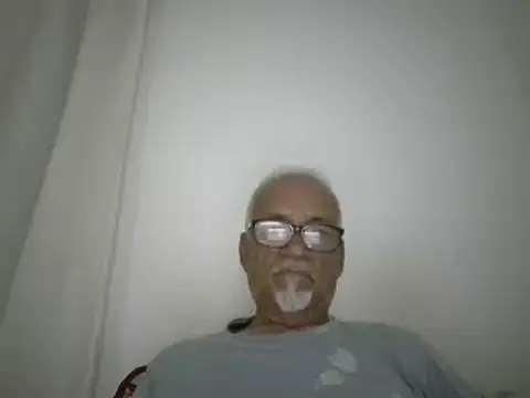Snapshot of Patyman chatting on May 2026 11:42:01 PM Patyman online show from May 2026 11:42:01 PM