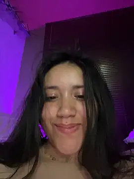 Snapshot of Veronica_Wins_ chatting on March 2026 05:08:02 AM Veronica Wins online show from March 2026 05:08:02 AM