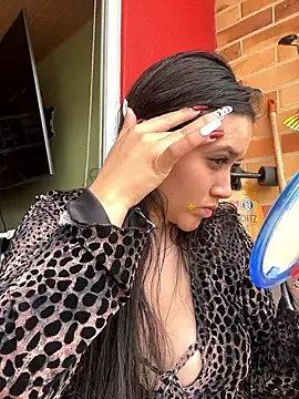 Snapshot of Veronica_Wins_ chatting on March 2026 06:23:01 PM Veronica Wins online show from March 2026 06:23:01 PM