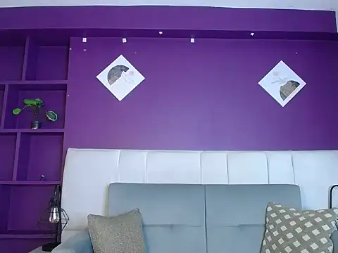 MEGHAN-QUEEN online show from January 2026 04:29:01 AM