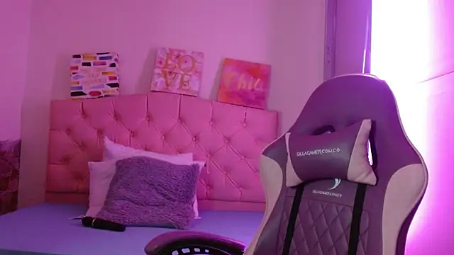 London Rivers19 online show from February 2026 02:52:01 AM