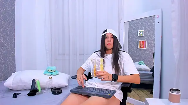 ViictoriiaSaenz online show from March 2026 03:56:01 AM