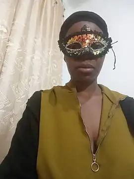 Snapshot of CreamyCupCake_96 chatting on July 2026 05:10:02 AM CreamyCupCake 96 online show from July 2026 05:10:02 AM