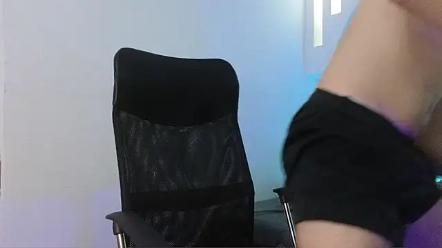 Apolo lux1 online show from February 2026 08:51:02 PM