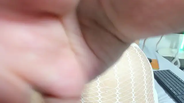 Snapshot of Naugthy_Sara chatting on February 2026 07:02:02 PM Naugthy Sara online show from February 2026 07:02:02 PM