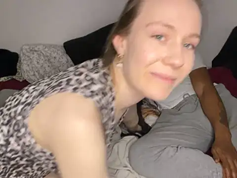 midnight ballerina  online show from March 2026 09:20:01 PM