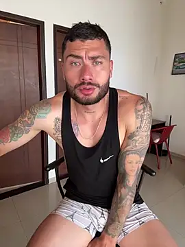 FrancoRossi  online show from February 2026 08:56:01 PM