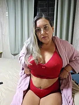 Snapshot of bellafortune69 chatting on April 2026 09:09:02 PM bellafortune69 online show from April 2026 09:09:02 PM