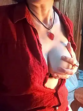 Snapshot of Myna_999 chatting on January 2026 02:21:02 PM Myna 999 online show from January 2026 02:21:02 PM