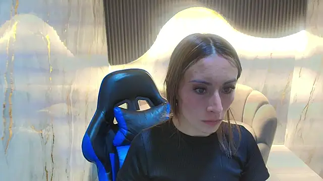 katalina r  online show from February 2026 03:10:01 AM