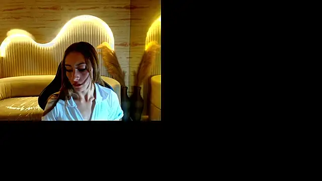 Snapshot of katalina_r_ chatting on May 2026 07:53:02 PM katalina r online show from May 2026 07:53:02 PM