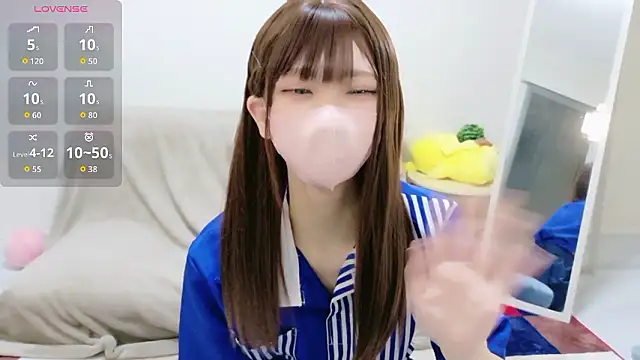 Nanamin- online show from February 2026 10:58:01 AM