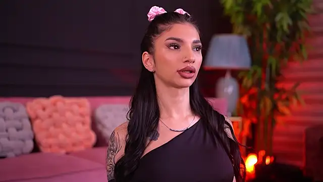 NyssaSky online show from February 2026 06:33:01 PM