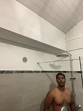 Snapshot of Axel_black10 chatting on February 2026 04:37:02 PM Axel black10 online show from February 2026 04:37:02 PM