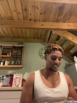 Snapshot of Axel_black10 chatting on February 2026 06:08:01 PM Axel black10 online show from February 2026 06:08:01 PM