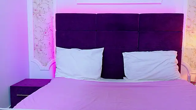 EvelinHill online show from February 2026 05:01:02 AM