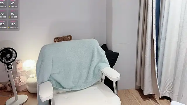 tutu-l online show from April 2026 06:07:01 PM