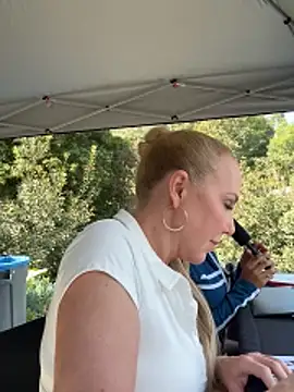 hollyrandall online show from February 2026 07:23:01 PM