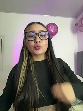 Diosa lunar1 online show from March 2026 01:42:01 AM