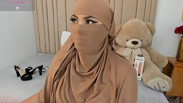 Snapshot of _seelena chatting on February 2026 11:58:02 AM seelena online show from February 2026 11:58:02 AM