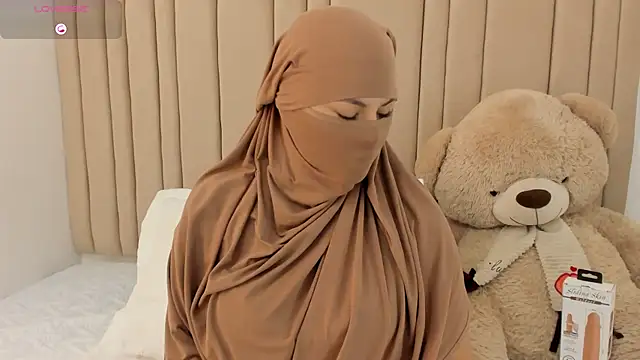 Snapshot of _seelena chatting on February 2026 12:45:02 PM seelena online show from February 2026 12:45:02 PM