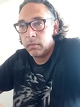 Snapshot of Big_vittollo chatting on February 2026 02:33:01 PM Big vittollo online show from February 2026 02:33:01 PM