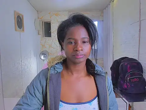 Snapshot of Betany_Grey chatting on February 2026 03:35:01 AM Betany Grey online show from February 2026 03:35:01 AM