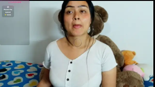 gabriela grace1 online show from April 2026 02:01:01 AM