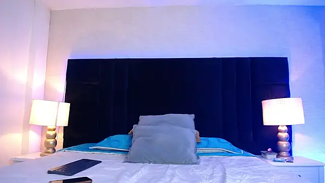 Laurent Morris online show from February 2026 02:21:01 PM