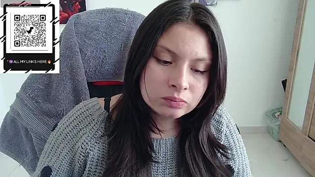 Snapshot of yessica_gomez01 chatting on June 2026 08:31:02 PM yessica gomez01 online show from June 2026 08:31:02 PM