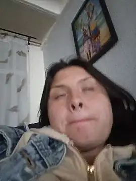 Snapshot of yessica_gomez01 chatting on June 2026 10:23:02 PM yessica gomez01 online show from June 2026 10:23:02 PM