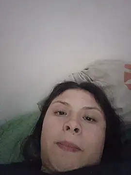 Snapshot of yessica_gomez01 chatting on July 2026 10:27:02 PM yessica gomez01 online show from July 2026 10:27:02 PM