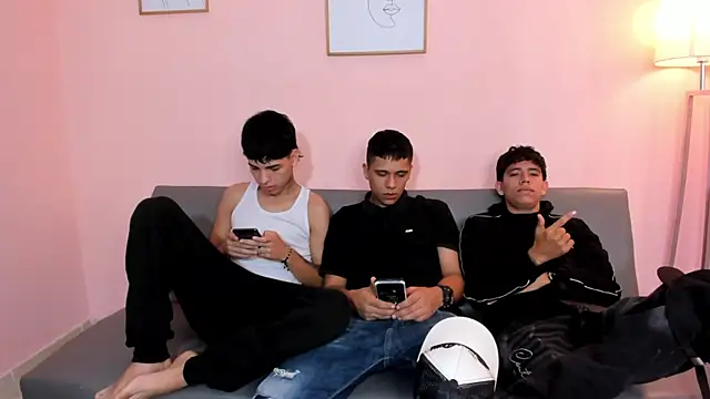 naksusboys online show from January 2026 01:57:02 PM