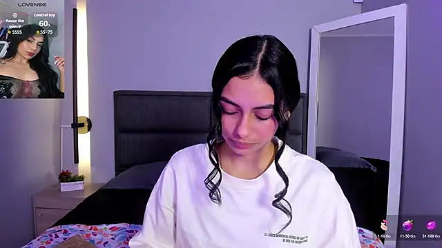 lilith petit  online show from March 2026 01:26:01 PM