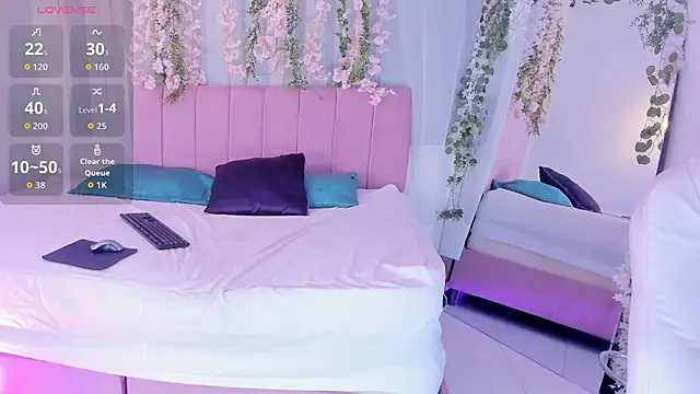 Snapshot of nicky_bonny18 chatting on February 2026 12:12:01 PM nicky bonny18 online show from February 2026 12:12:01 PM