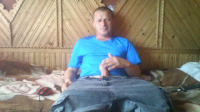 Ivan9iutt online show from May 2026 04:13:02 PM