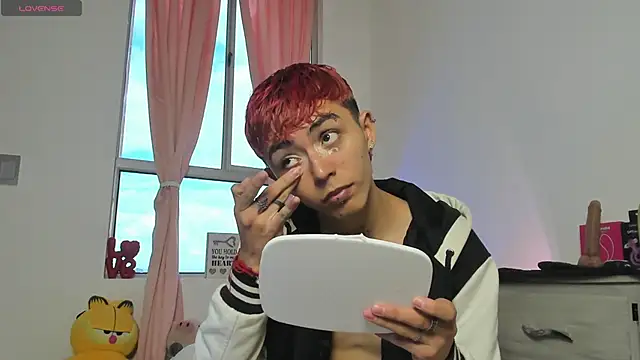 Maiky Cooper01 online show from February 2026 06:15:02 PM