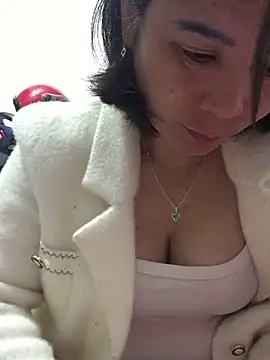 ManaMi-Ami online show from February 2026 04:22:01 PM